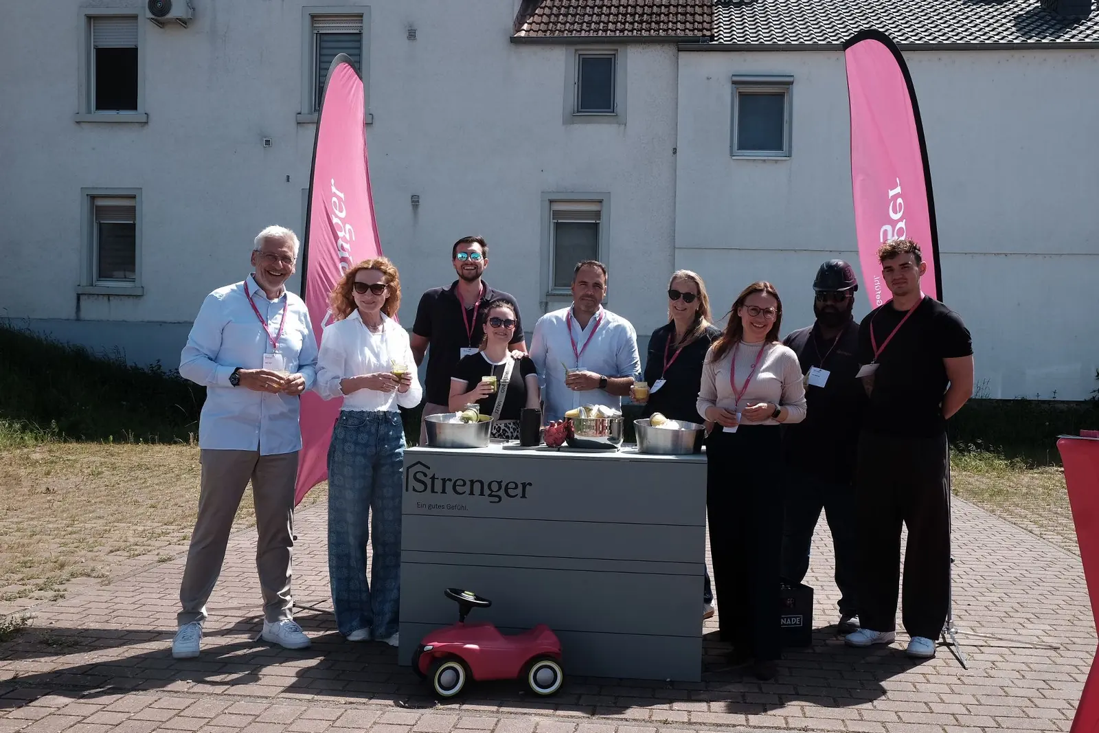 Team von Strenger an der mobilen Smoothie-Bar von Dein Barkeeper